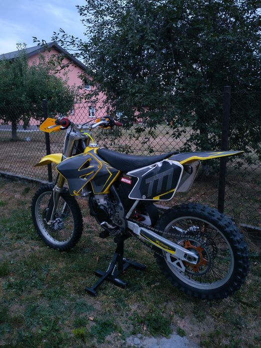 Suzuki RM 125 2t