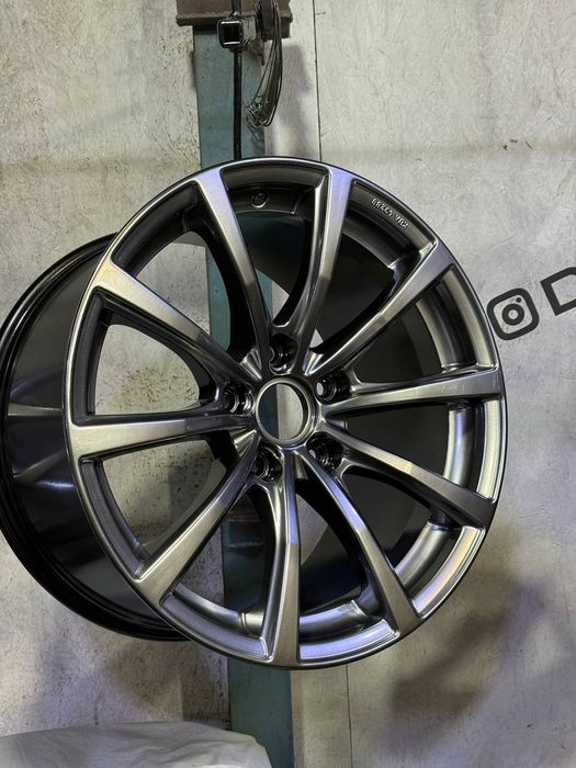 Диски разноширокие  R19 5×130 Ц.О 71.5 перед 8j зад 11j