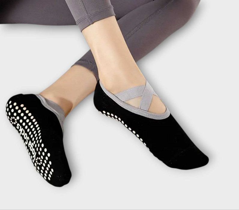 Шкарпетки для йоги