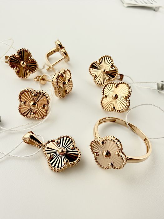 Прикраси у стилі «Van Cleef»
