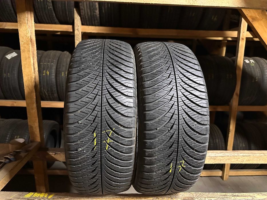 Шини зима 215/55R17 GOOD YEAR VECTOR 4 SEASONS 2шт 6+мм