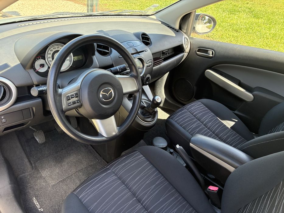 Mazda 2 gasolina 2009