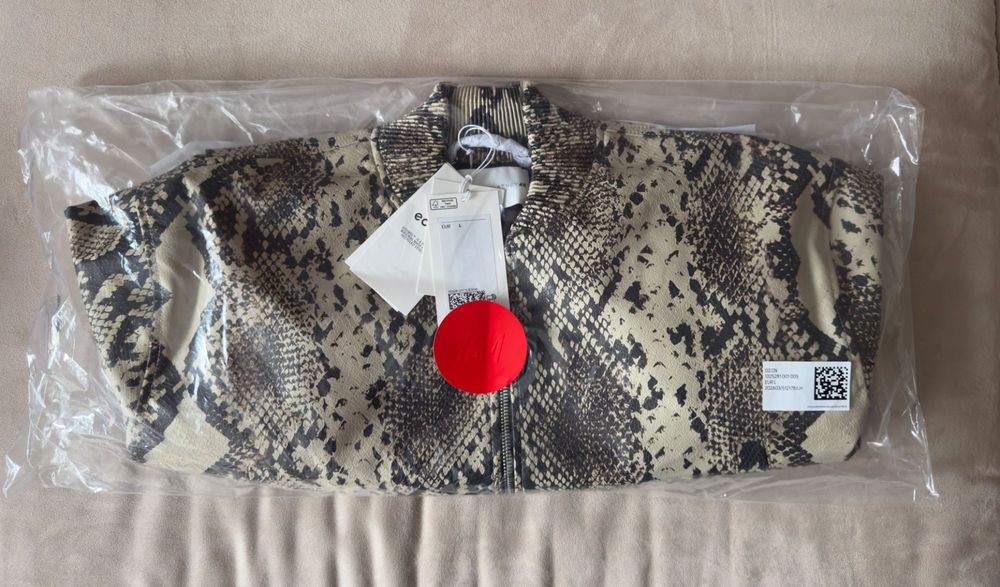 Stella McCartney H&M kurtka bomberka z nadrukiem skóry węża, rozmiar L