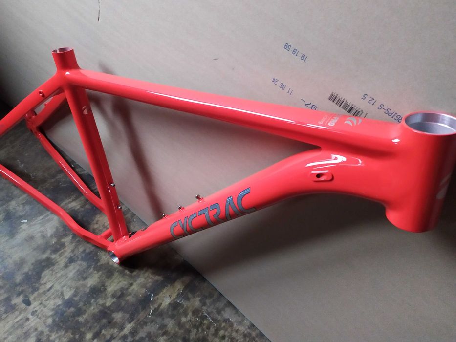 CYCTRAC E5 Pro rama Alu E-bike Roz 19'' , 27,5/29er Nowa Polecam