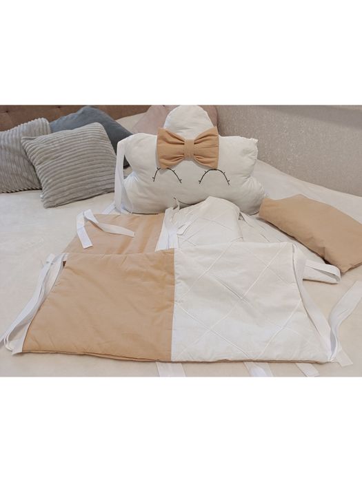 Набір у дитяче ліжечко