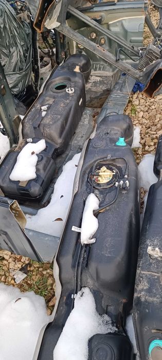 Бак пластиковий 60 130 150 літрів