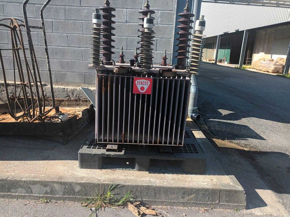 Posto de transformação aéreo