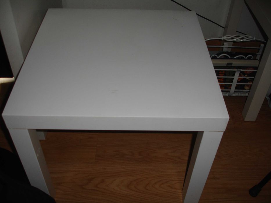 Mesa de apoio IKEA