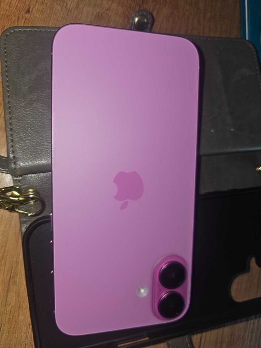 iPhone 16 Plus 128GB