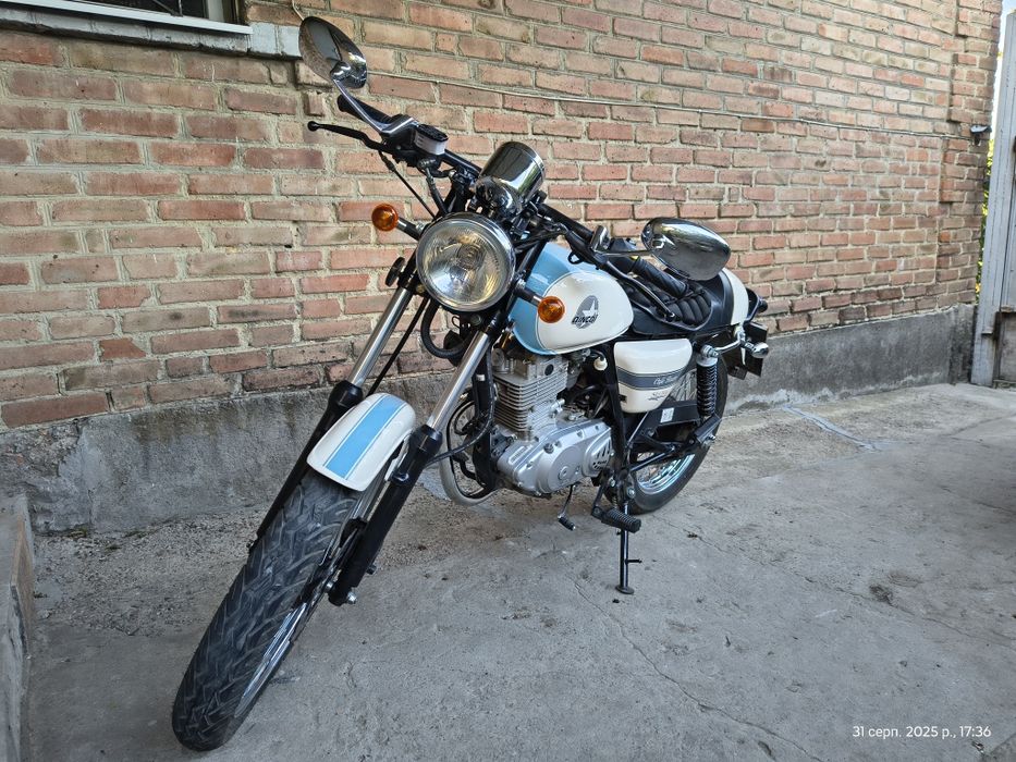 Qingqi Cafe Racer 200
