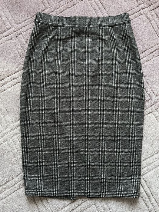 Спідниця олівець на талію сіра тепла юбка міді миди