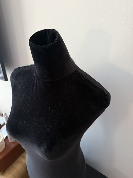Busto de Costura Feminino Novo Veludo Preto