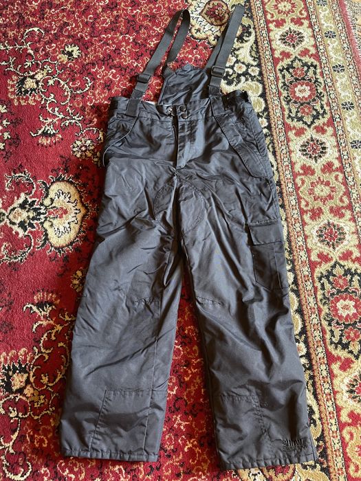 Продам теплые штаны- комбинезон