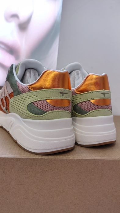 Tamaris skórzane Sneakersy rozmiar 39