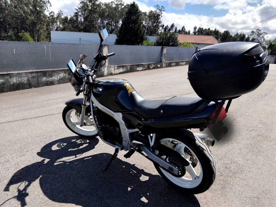 Suzuki GS 500 E