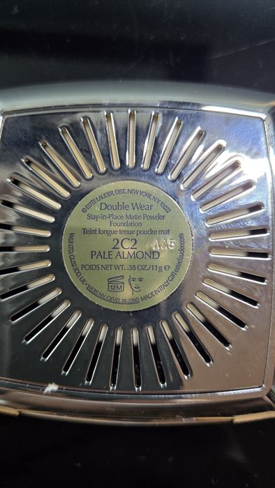 Puder ESTEE LAUDER  Double Wear 2C2 pale almond