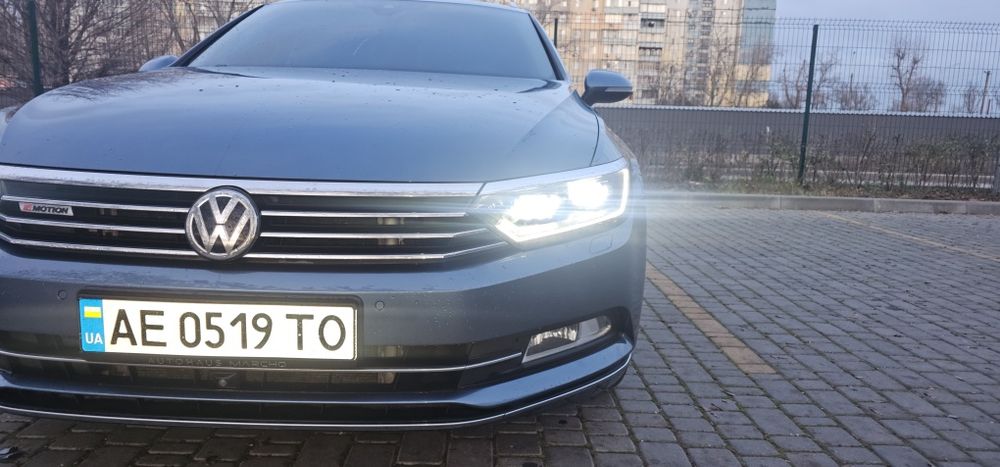 Volkswagen Passat 2016 VIN WVWZZZ3CZGE163909 фото оголошення 5 з 21