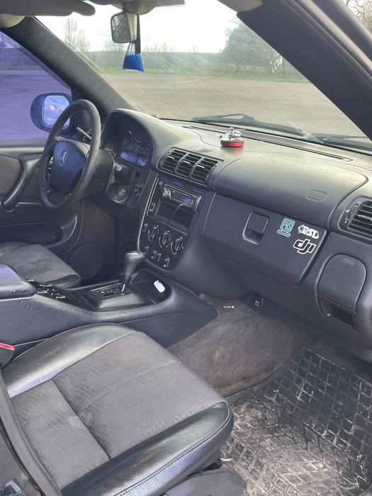Продам Mercedes-Benz ML270