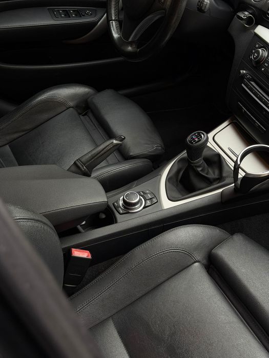 URGENTE | BMW Série 1 118d – 143cv