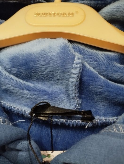 Продам костюм на флисе +ветровка54, 56 размер