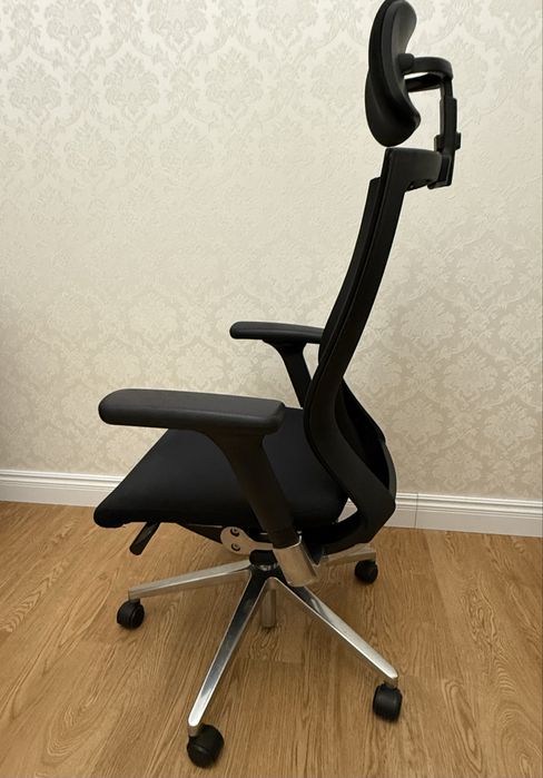 Ergonomiczny fotel biurowy - FURSYS SIDIZ T50 series