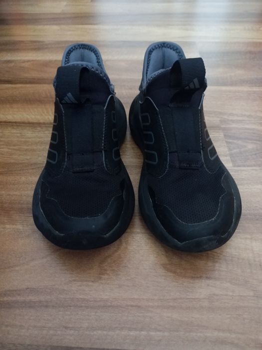 Buty Adidas wsuwane. roz.33,5 dł.wkł.20,5