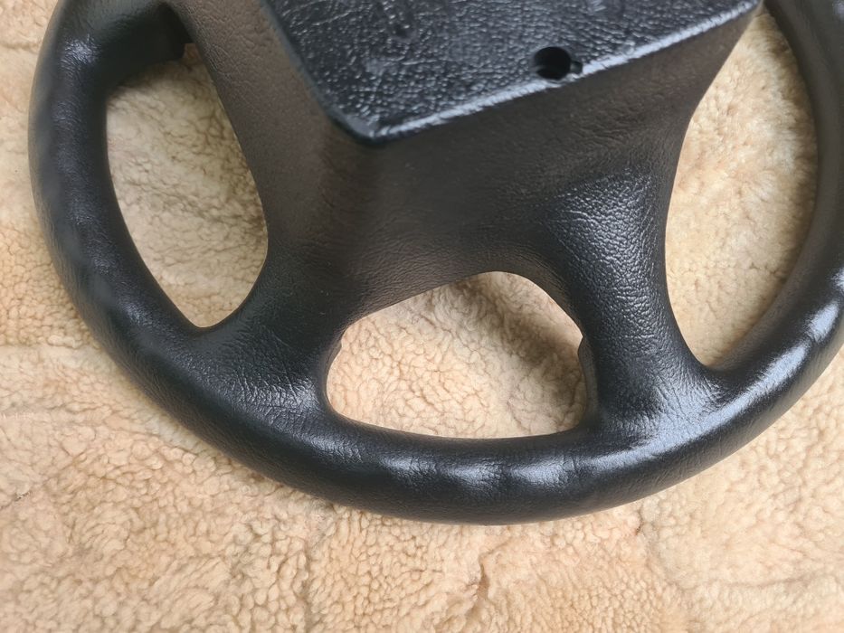 Volvo 850 kierownica plastik oryginał  Czarna