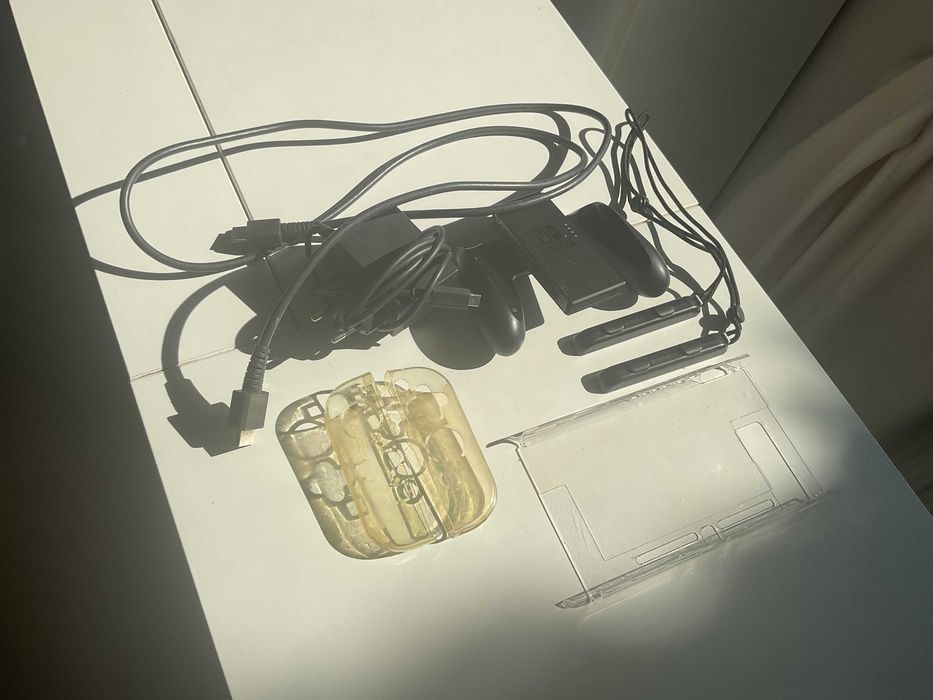 Nintendo Switch z grami i padami