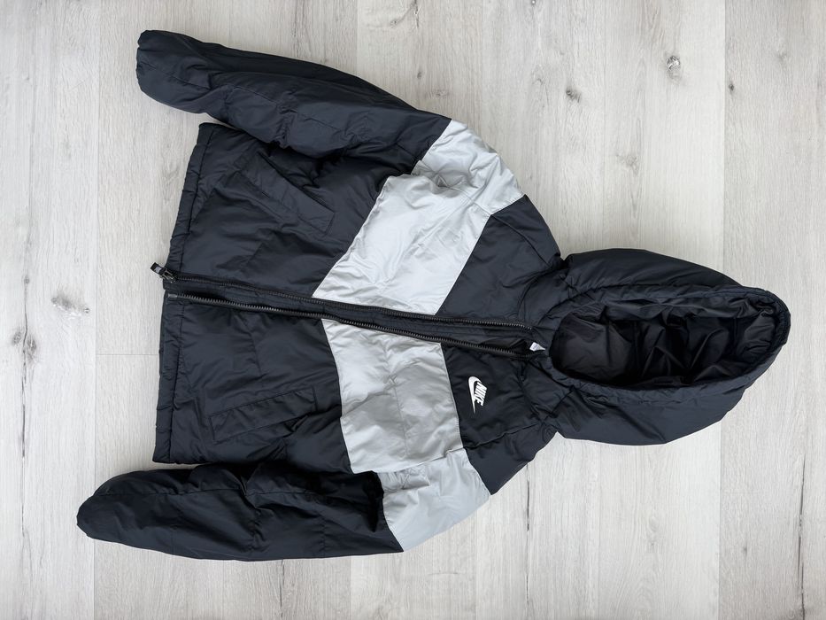 Куртка курточка Nike