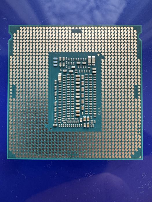 Процесор Intel Core i5 9600k