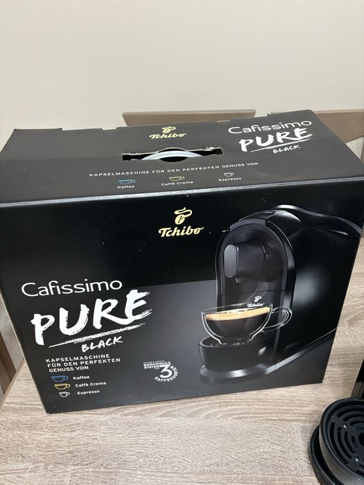 Ekspres na kapsułki TCHIBO Cafissimo PURE Black