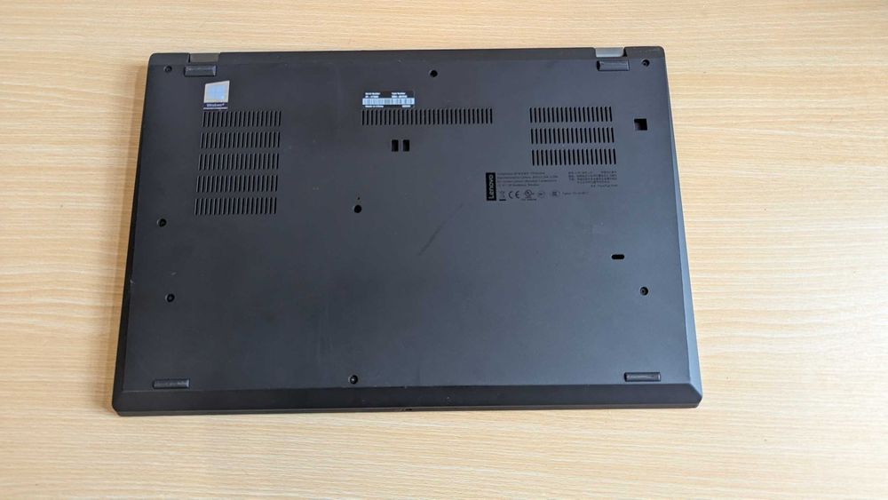 Сучасний Lenovo ThinkPad T590 i7\8gb\256gb\IPS\акумулятор без зносу