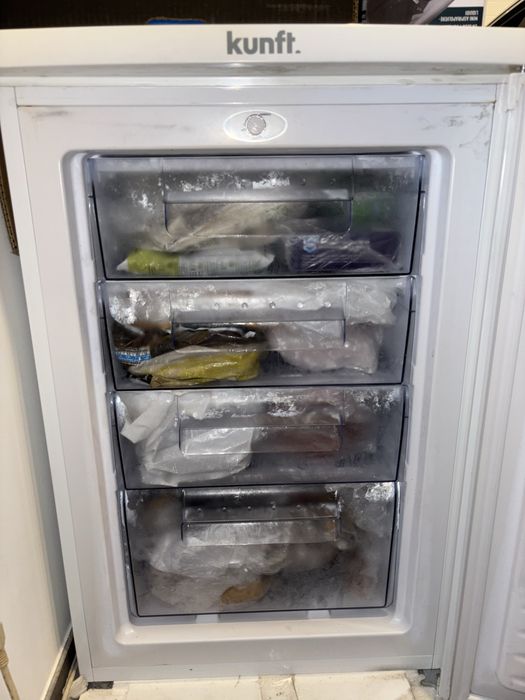 Arca Congeladora Vertical Kunft