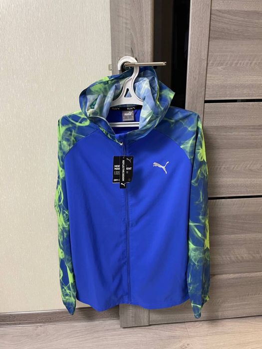 Продаю вітровку Puma розмір М