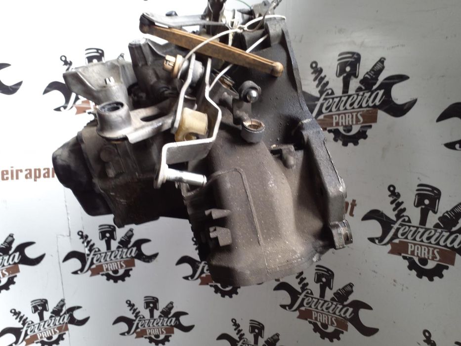 CAIXA DE VELOCIDADES OPEL CORSA E REF: BB8F355 2014 - 2019