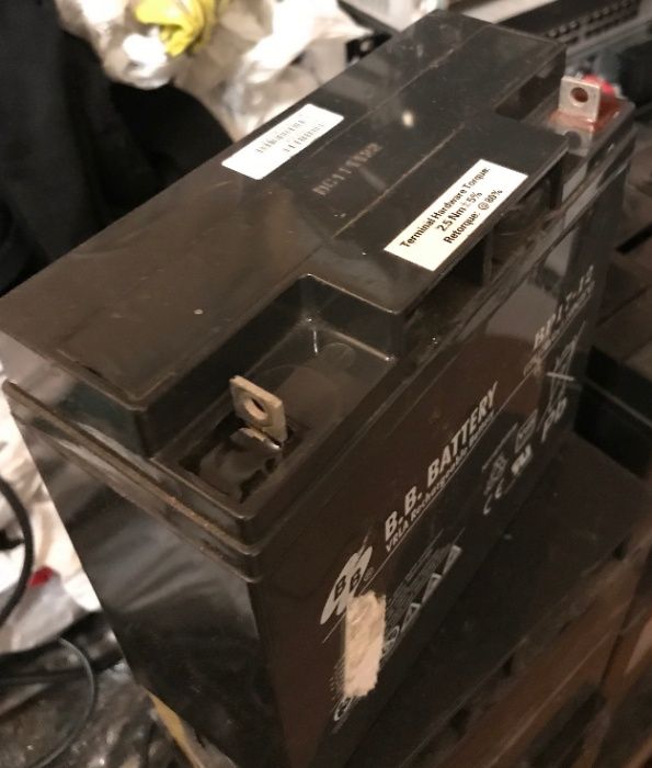 Гелевые аккумуляторы 12V 18Ah для бесперебойника APC