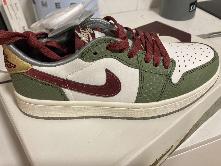 Air Jordan 1 Low OG Year of the Rabbit.