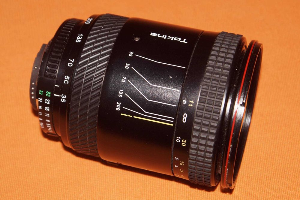 Tokina AF 35-300 f/4.5-6.7 для Nikon