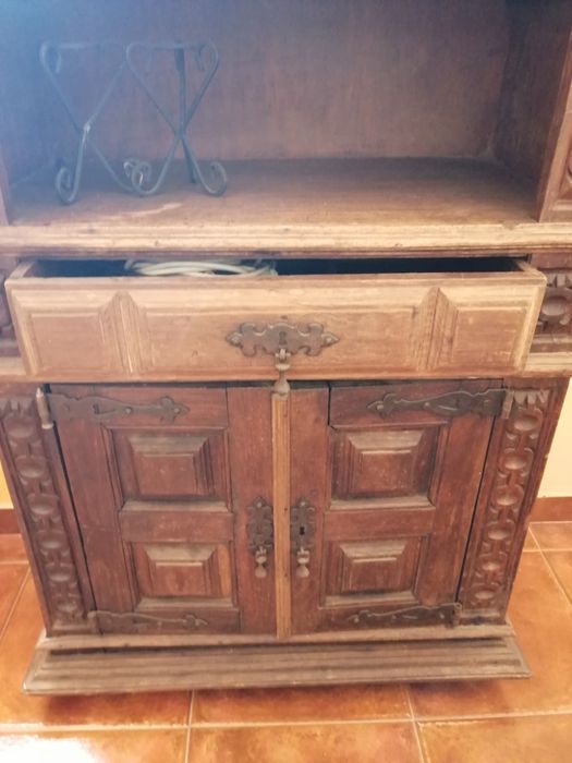 Móvel Madeira maçica