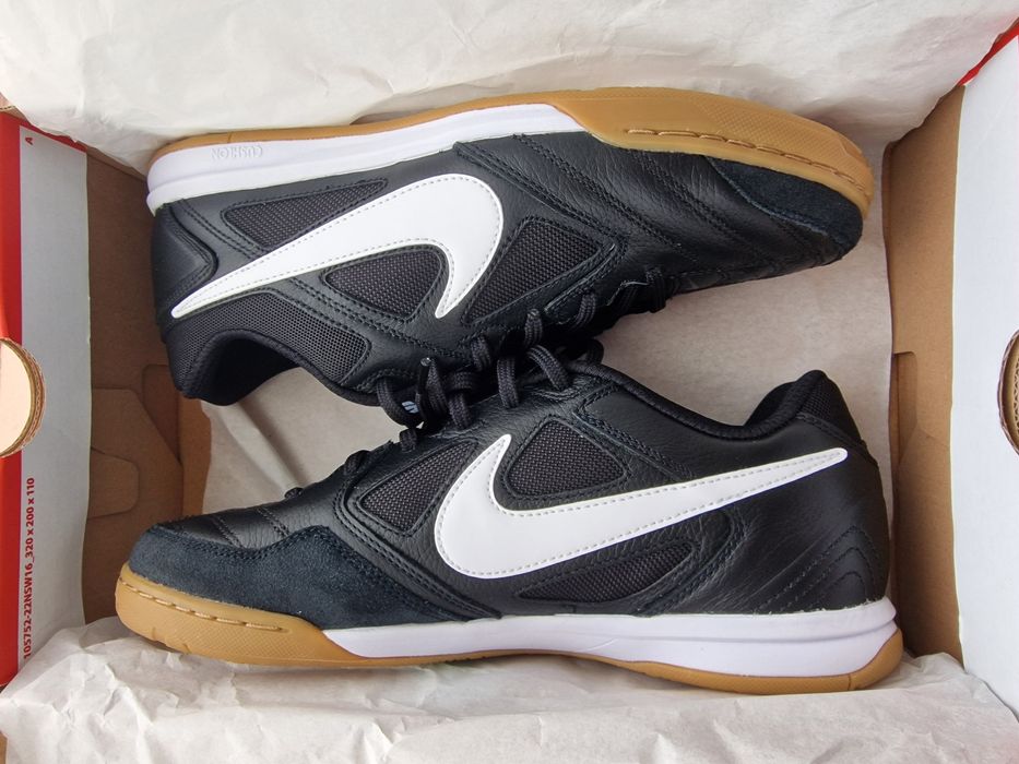 Футзалки Nike Gato розмір 27см