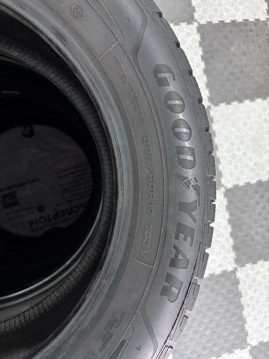 225/60 R17 GoodYear UltraGrip Perfomance+ зима