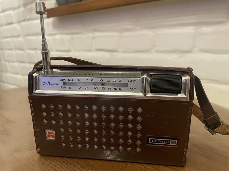 Вінтажне радіо PANASONIC R- 807 J