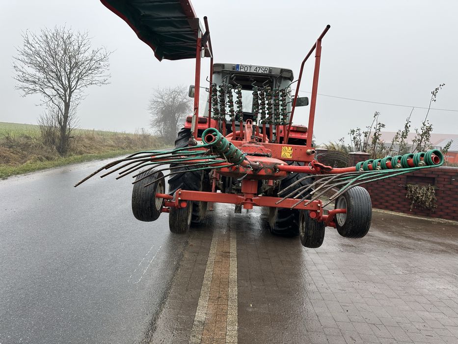 Zgrabiarka karuzelowa kverneland 4m nie (fella,kuhn,sipma samasz lely)