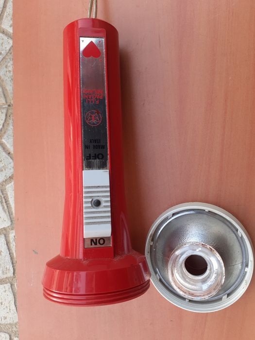 Conjunto de 4 chaves antigas com verniz para não oxidar.