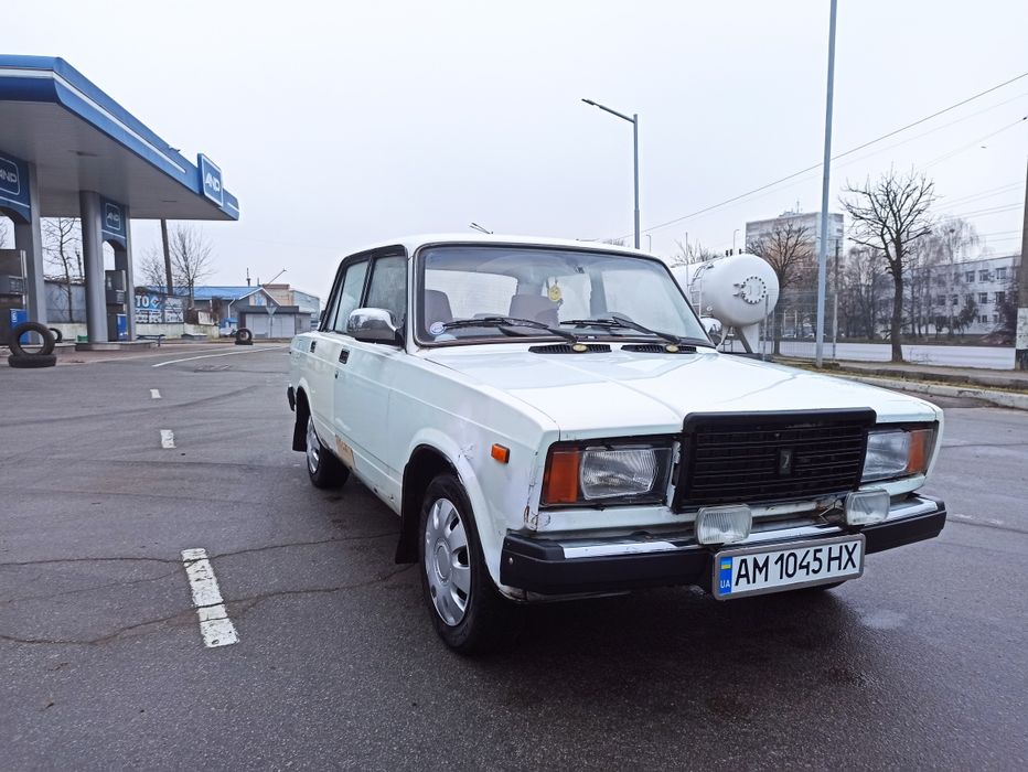 Продам ВАЗ-2107 2004 рік на газу