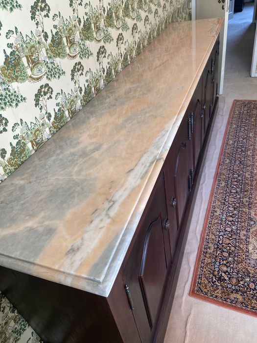 Armário de arrumação antigo