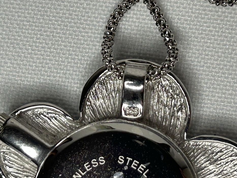 Срібний годинник-підвіска