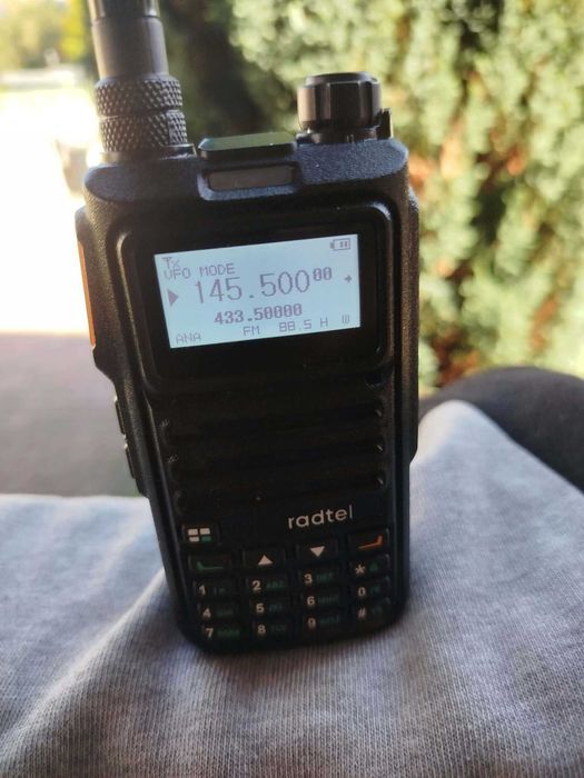 Radtel RT-4D trx UHF,VHF, DMR airband AM