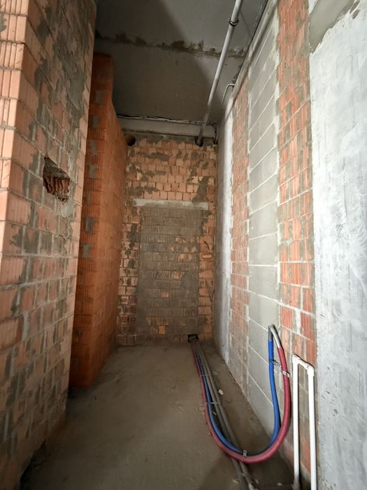 Здам приміщення в ЖК Гранд Бурже. 2 входи: на вулицю і у двір. 28кВт