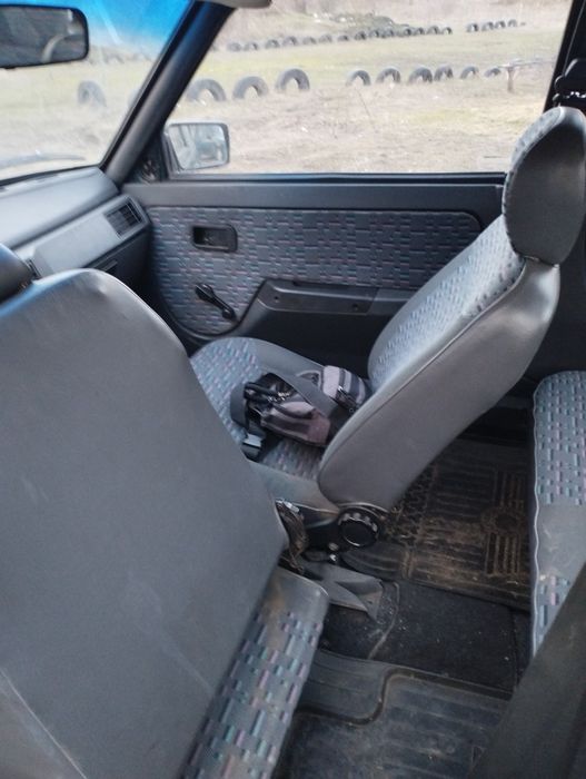 Таврія нова 1999 року випуску